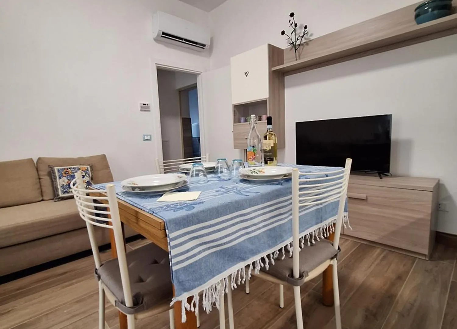 Bilocale Moderno Sabbia E Cielo - 5Min Dal Mare Apartment Rimini
